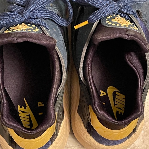 Men’s Nike Huarache size 11.5 - Picture 10 of 12